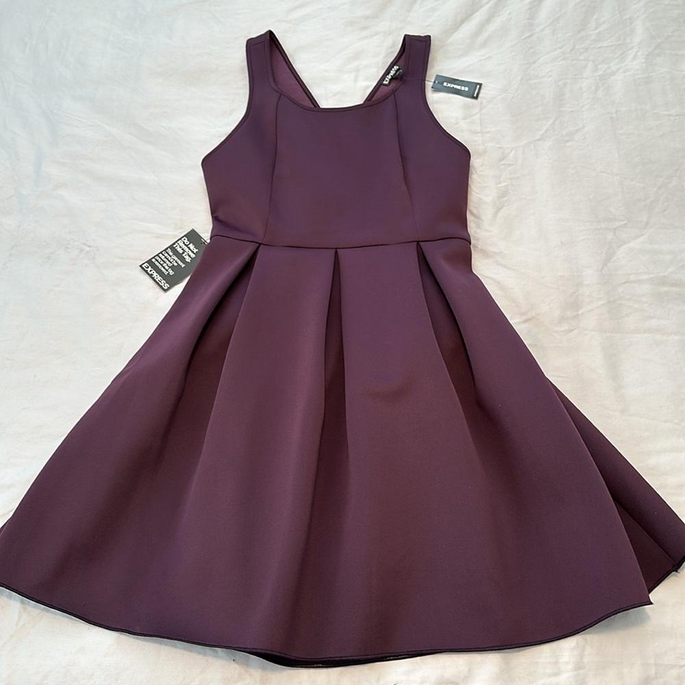 NWT Express Fit & Flare Scuba Dress Purple A-Line Sleeveless Cutout size 8